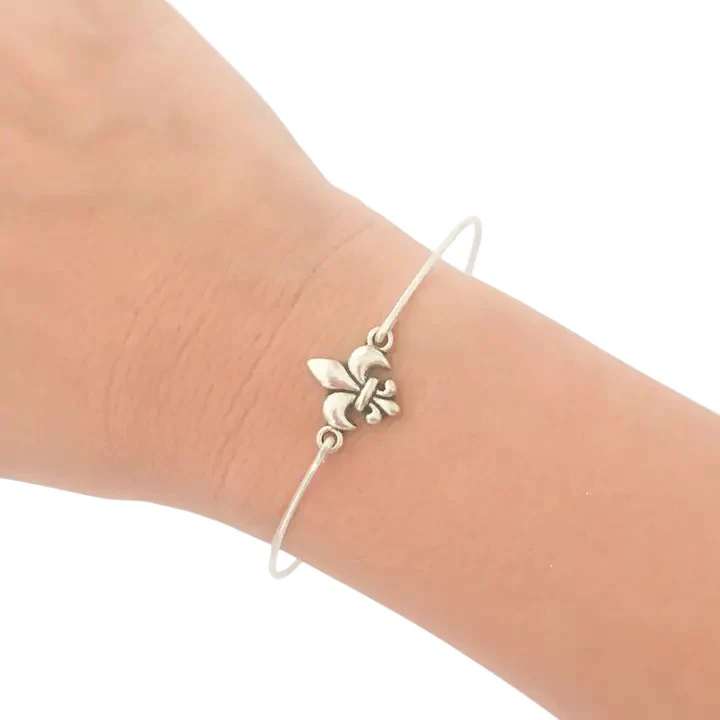 Fleur De Lis Bracelet - Image 4