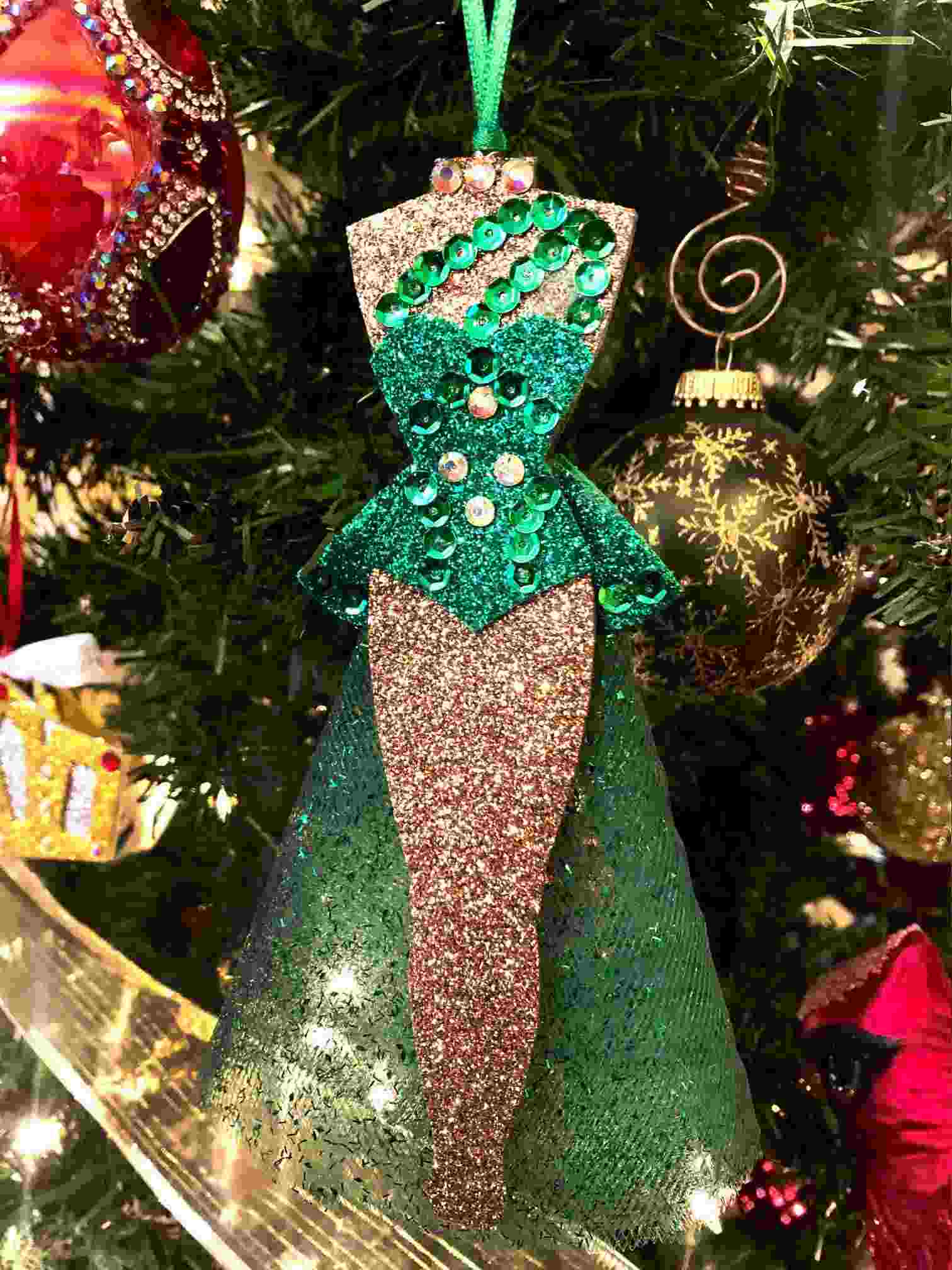 Heather French Henry Christmas Ornaments - Image 8